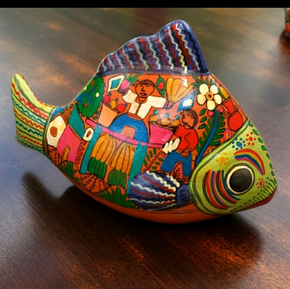 VINTAGE HANDPAINTED CLAY FISH COLLECTION, …